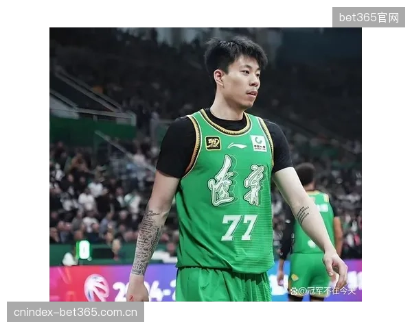 张镇麟合同将于7月31日到期，上海男篮休赛期的首要任务是完成续约。